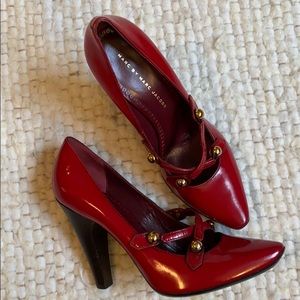 MARC BY MARC JACOBS- red pumps